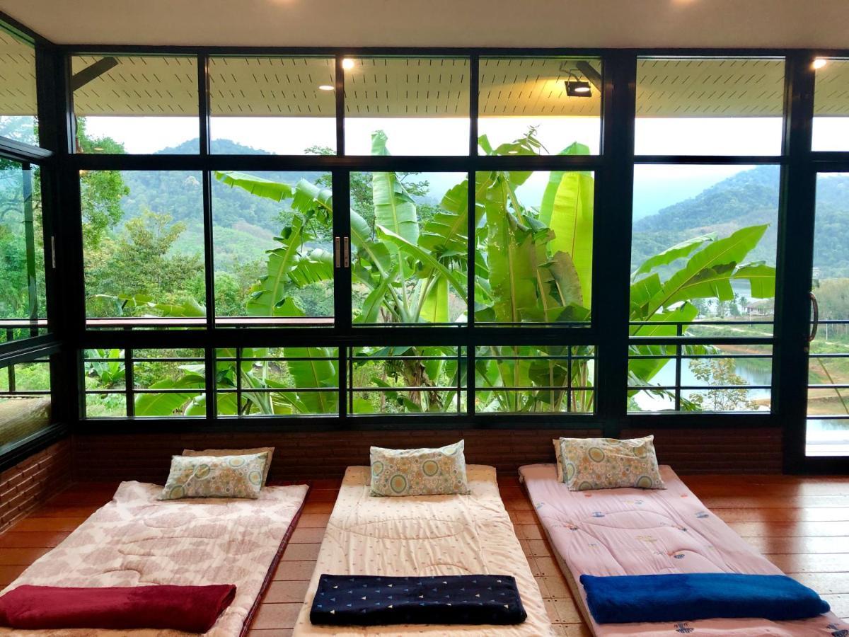 Baanhatsompaen Homestay Ranong Exterior foto