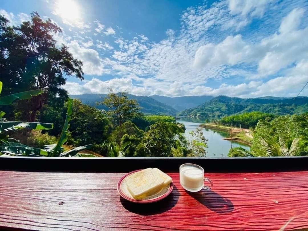 Baanhatsompaen Homestay Ranong Exterior foto