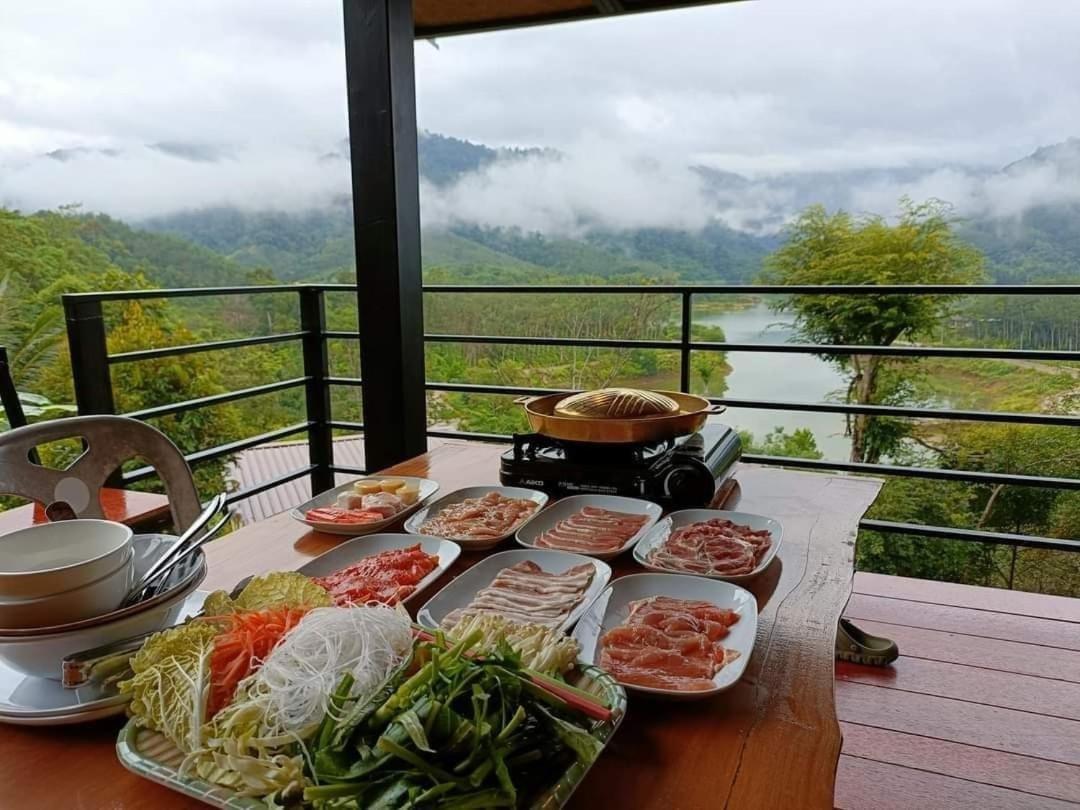 Baanhatsompaen Homestay Ranong Exterior foto